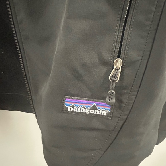 Patagonia Women’s Black Jacket Full Zip, Size Medium - Picture 4 of 8